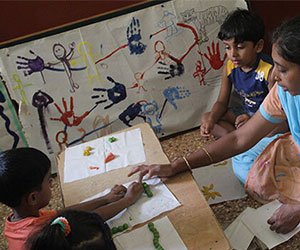 clay-modeling-rishima-montessori